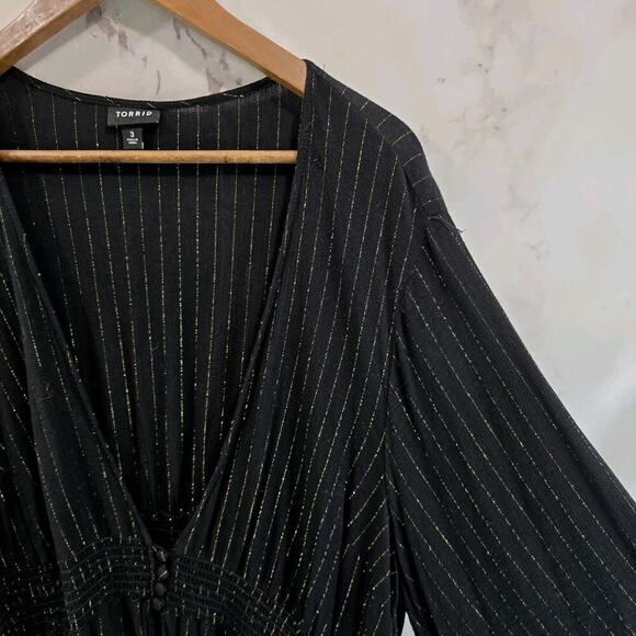 Torrid Shirt Women 3 3X Black Gold Striped Blouse Topper Cover Up Metallic - Picture 13 of 14